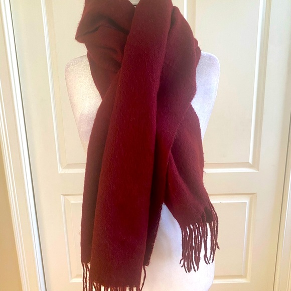 Burgundy Red Oversized Scarf ❤️❤️❤️ - Picture 6 of 10